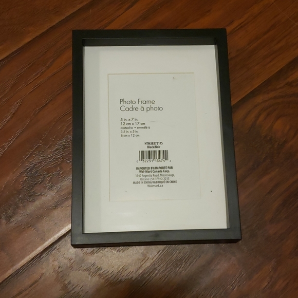 Picture Frames - Picture 3 of 5